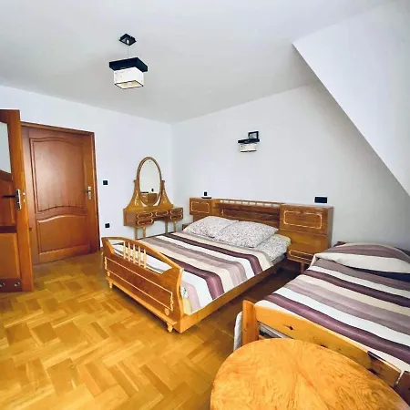 فندق مبيت وإفطار Goscinne Letycja بياوي دونايتس