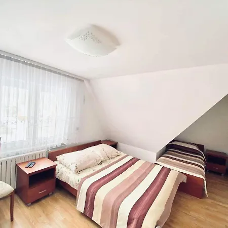 Goscinne Letycja فندق مبيت وإفطار بياوي دونايتس